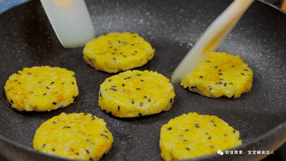 坚果米饼宝宝辅食食谱的做法