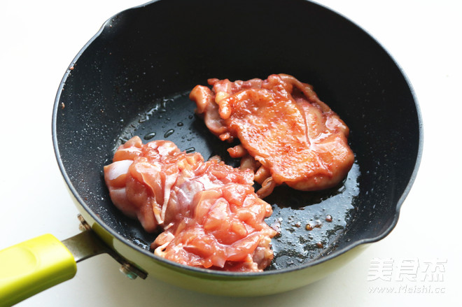 叉烧鸡腿堡的做法