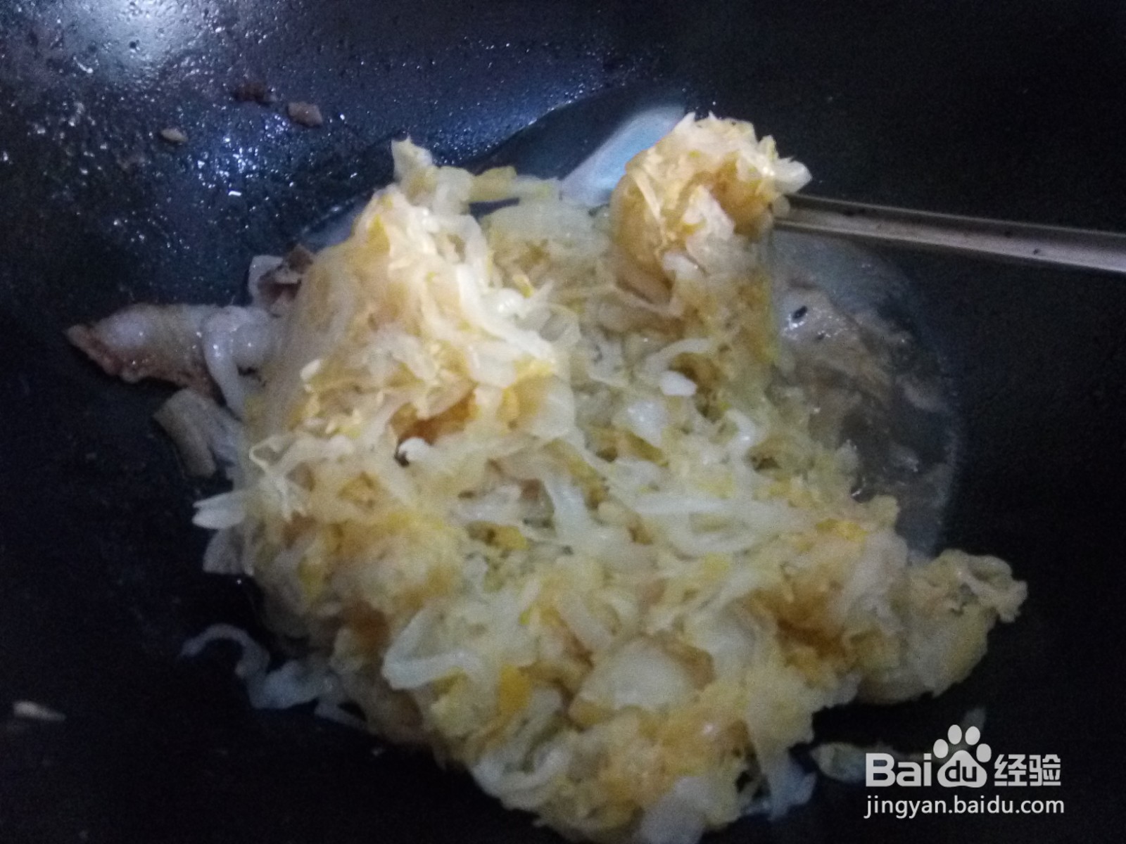 冻豆腐酸菜炖五花肉