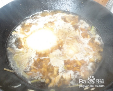 玉盘珍馐值万钱，鸡丝拉面真美味