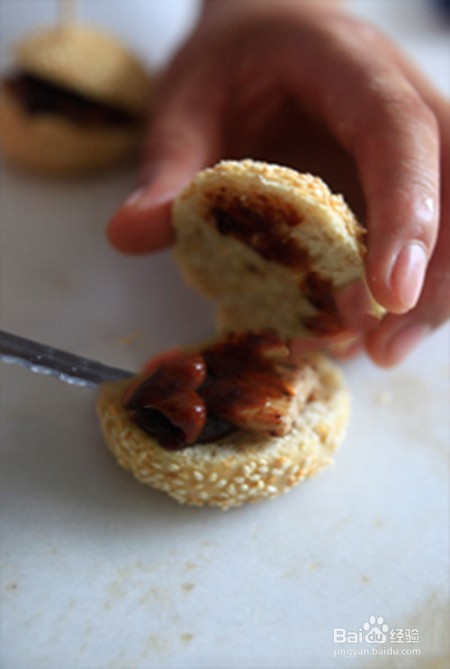 怎么做DIY芝麻面包球