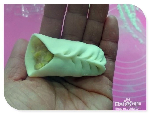 手工柳叶饺子的做法