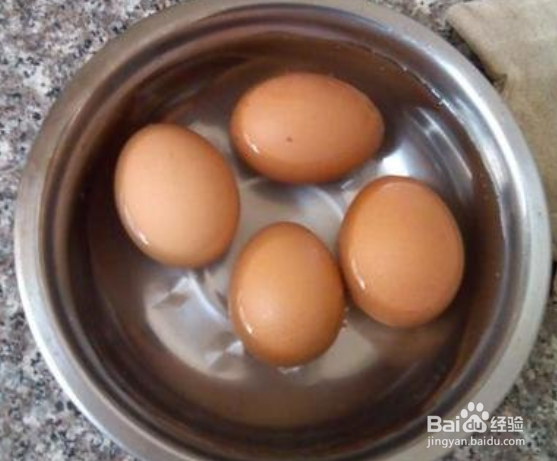 鸡蛋敷淤青正确做法