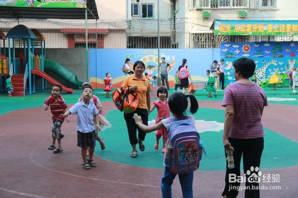 如何送小孩读幼儿园