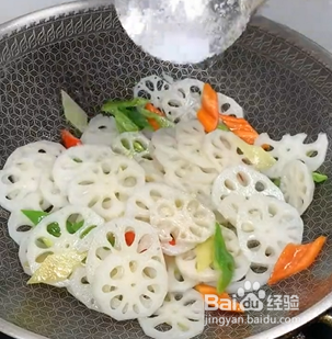 如何炒莲藕才不会变黑