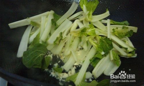家常菜菜谱24：炒青菜的做法--青菜怎么炒好吃