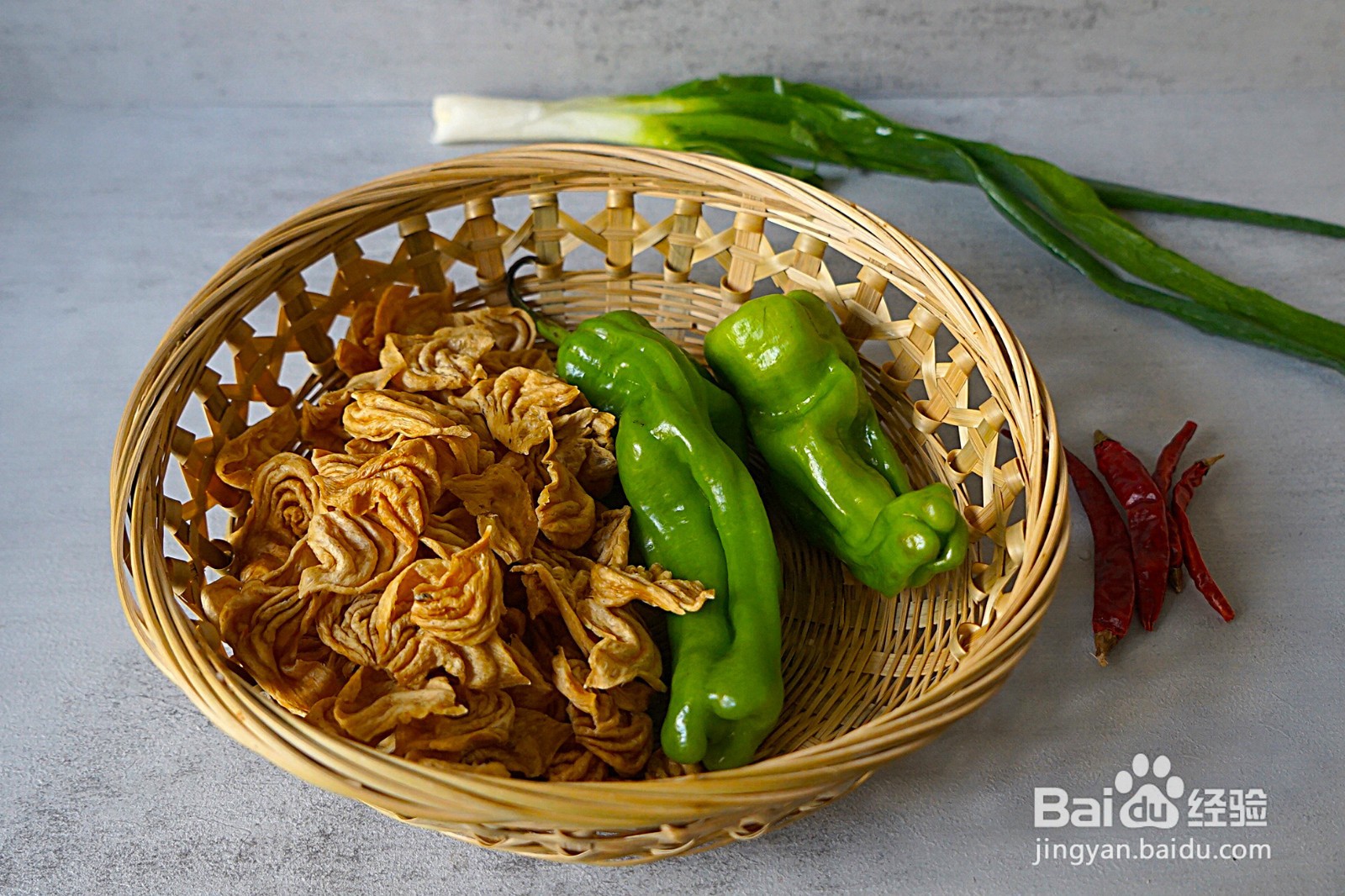 爆炒香辣干豆皮