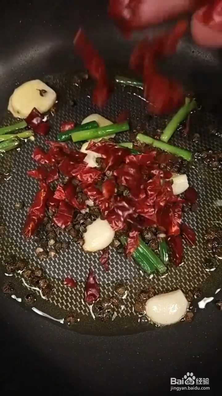 如何制作超好吃的麻辣辣子鸡