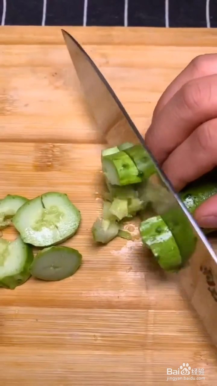 如何制作好吃的下饭小凉菜