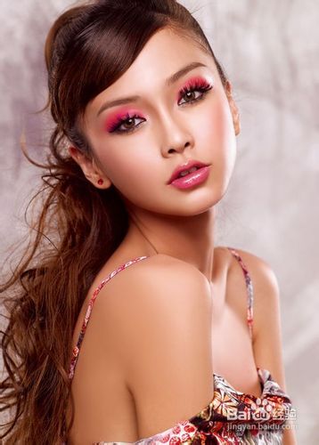 初秋,唇部护理7步摆脱干燥困扰
