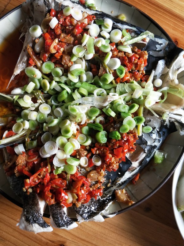 剁椒鱼头的做法