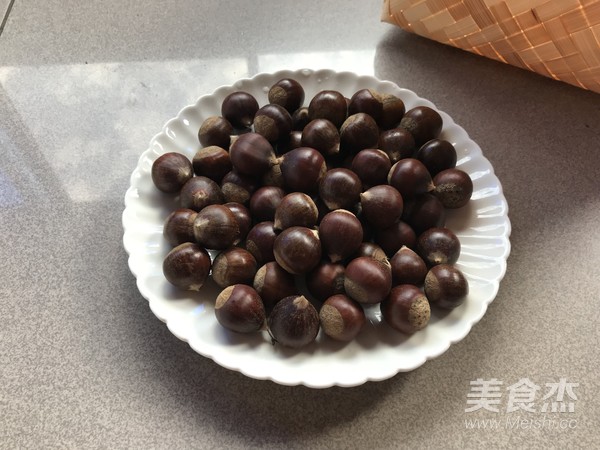 砂锅烤栗子的做法