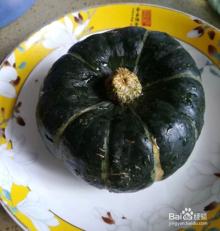 南瓜里面蒸米饭的做法