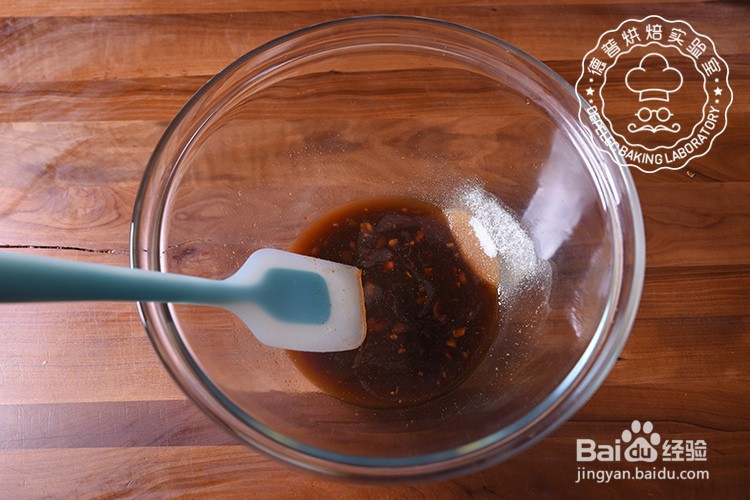 蜜汁烤肋排的做法