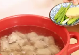 春笋排骨汤的做法