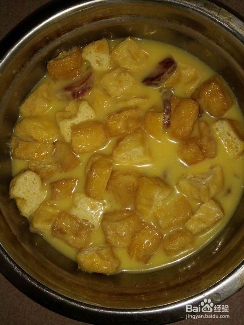 豆泡香肠蒸水蛋