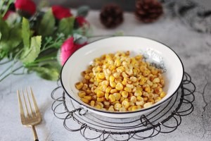 食补养生玉米鸡蛋羹的做法