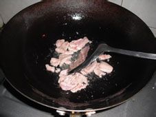 美食助眠小菜——香芹彩椒爆牛肉