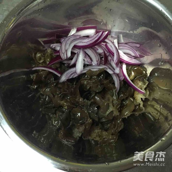 凉拌木耳的做法