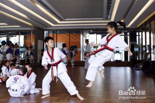 跆拳道实战练习