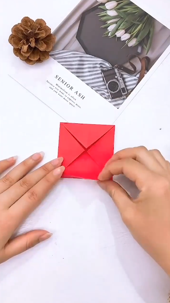 亲子手工玩具折纸怎么做