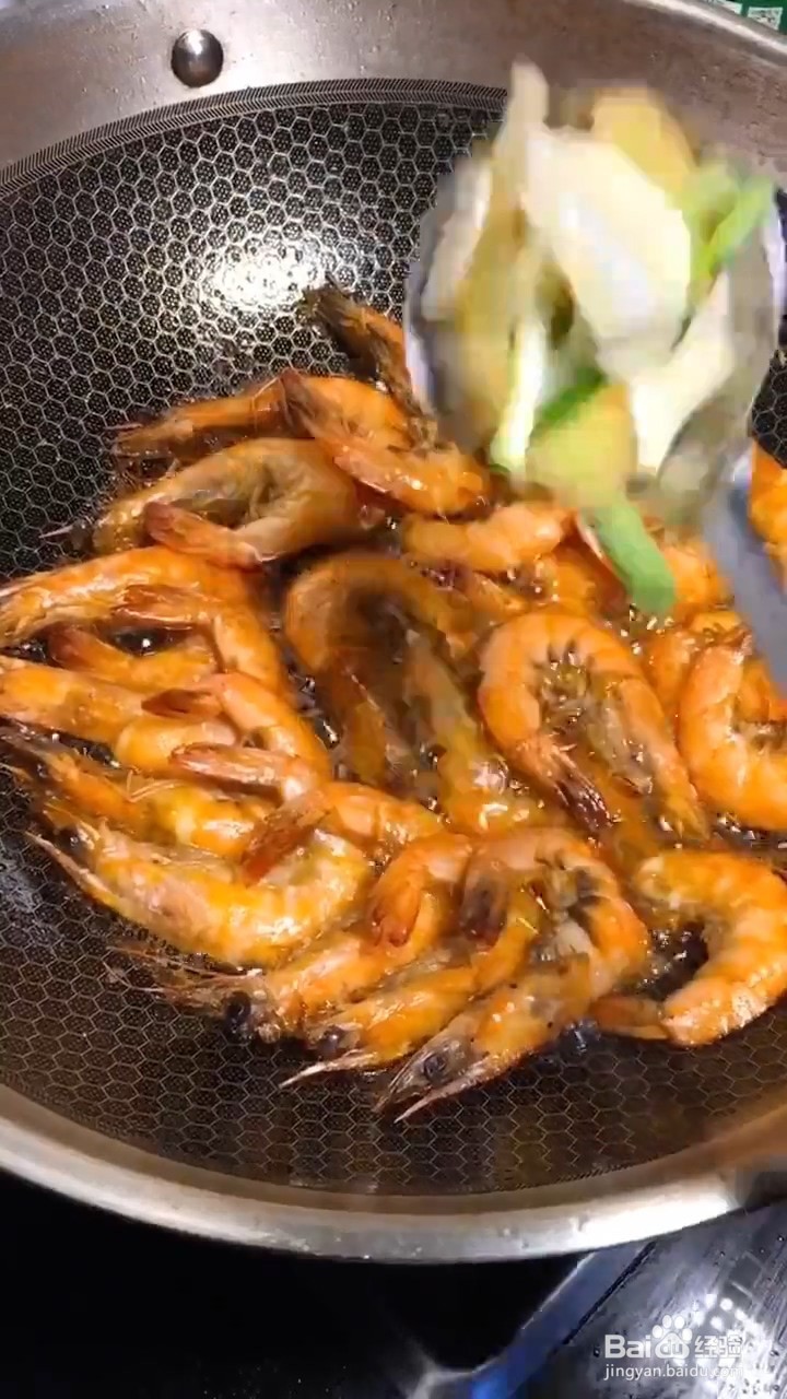 如何在家自制油焖大虾