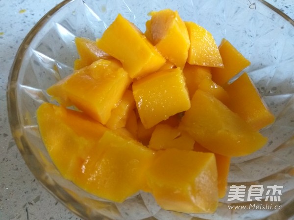 芒果糯米糍的做法
