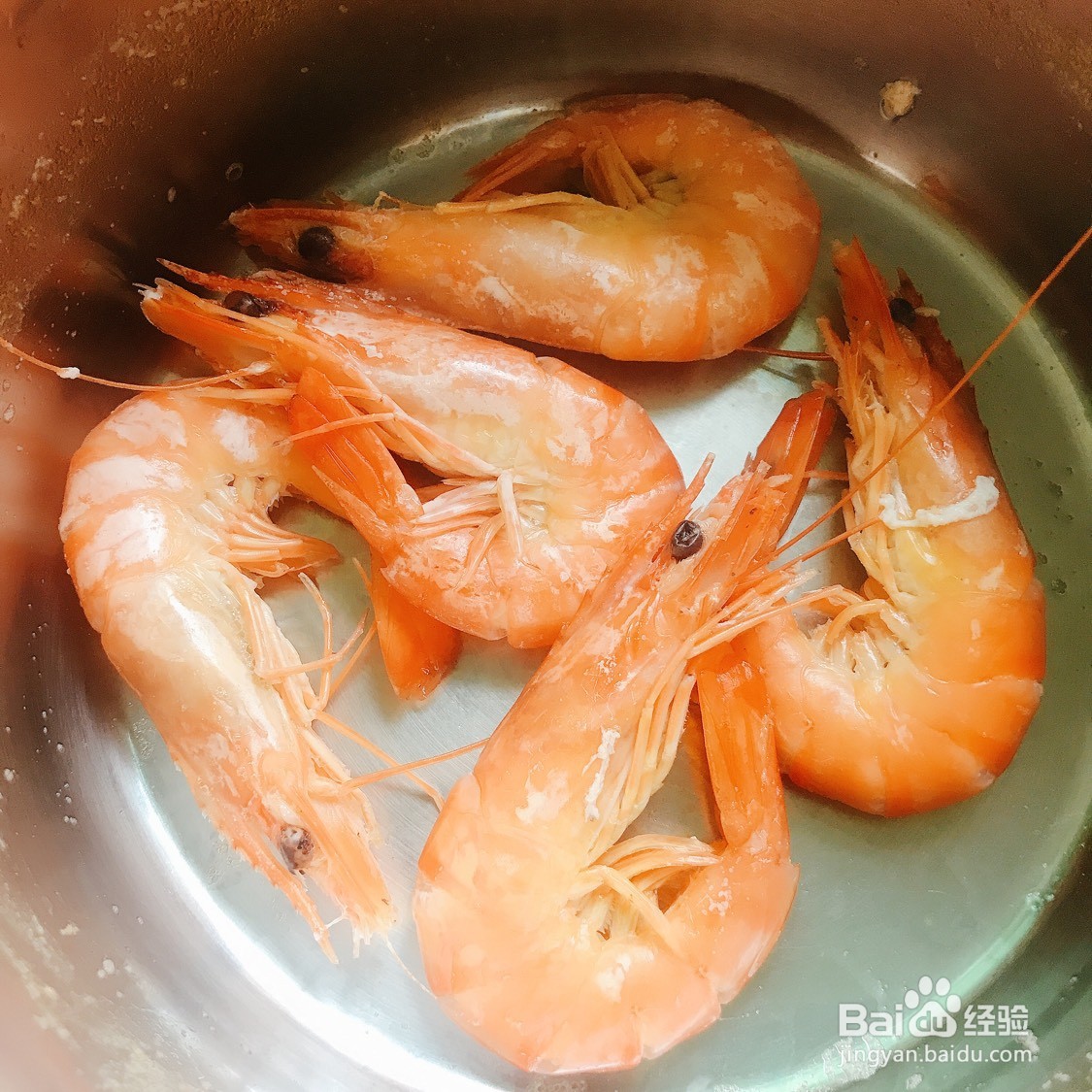 如何制作黑虎虾汉堡