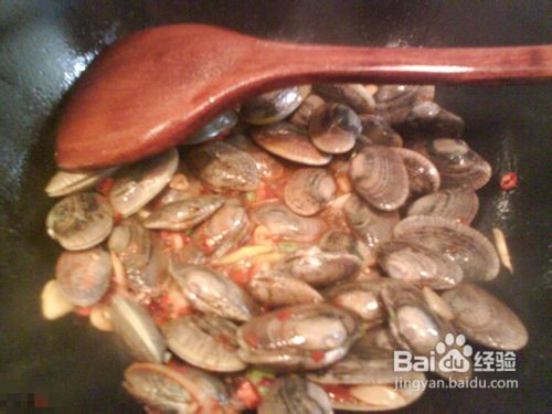 姜葱炒花甲怎么炒