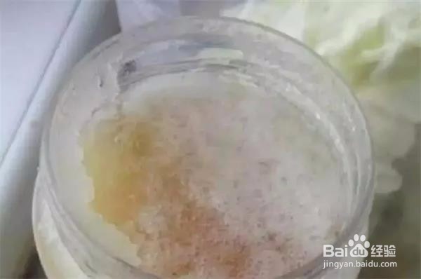蜂蜜上白色泡沫能吃吗?蜂蜜有泡沫好还是不好?