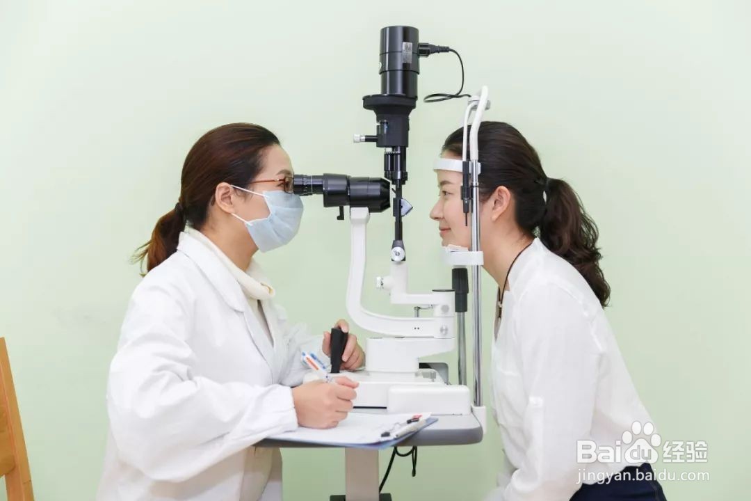 如何配适合自己的眼镜