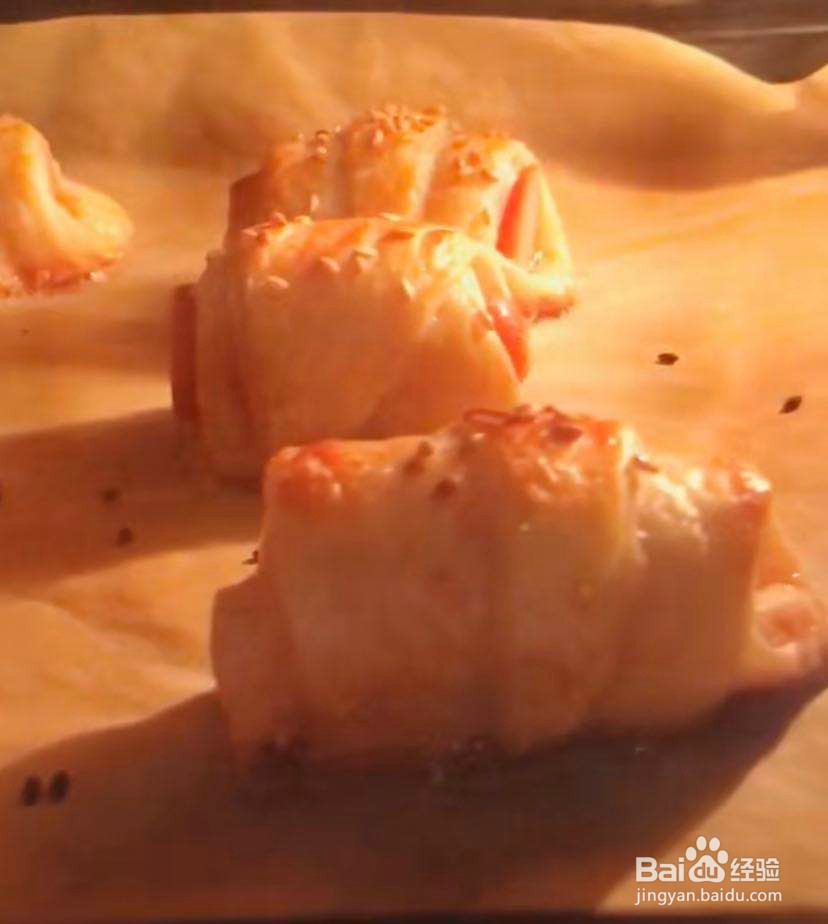 手抓饼花式做法——肠仔卷