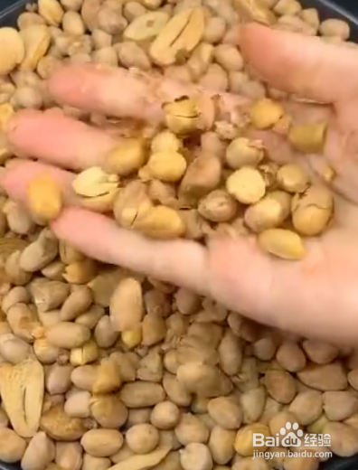 蒜香花生的做法