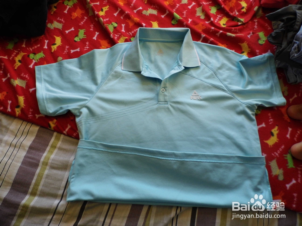 夏天半袖衣服收纳小窍门