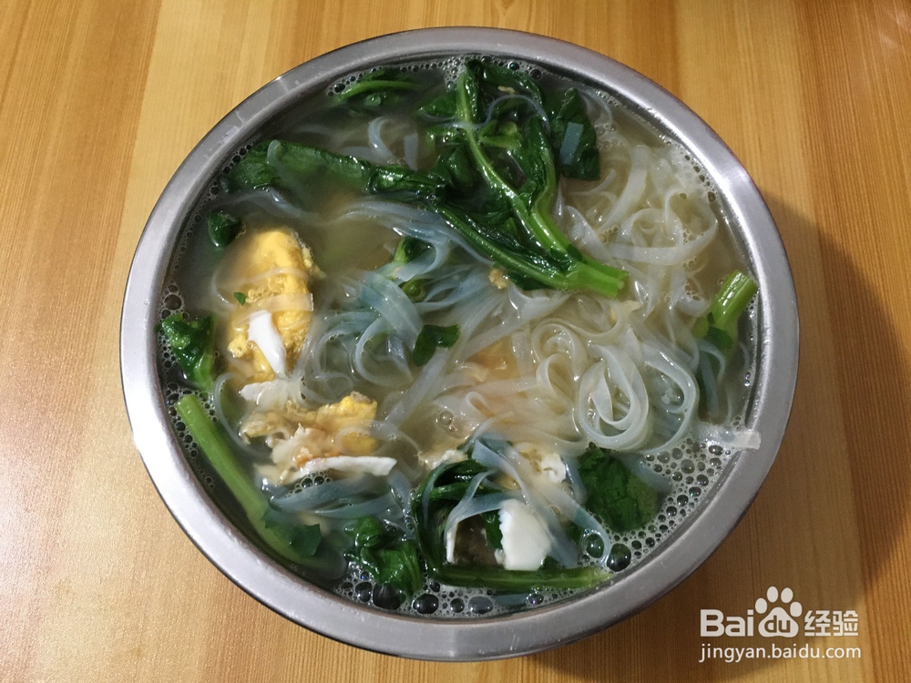 鸡蛋青菜煮沙河粉的做法