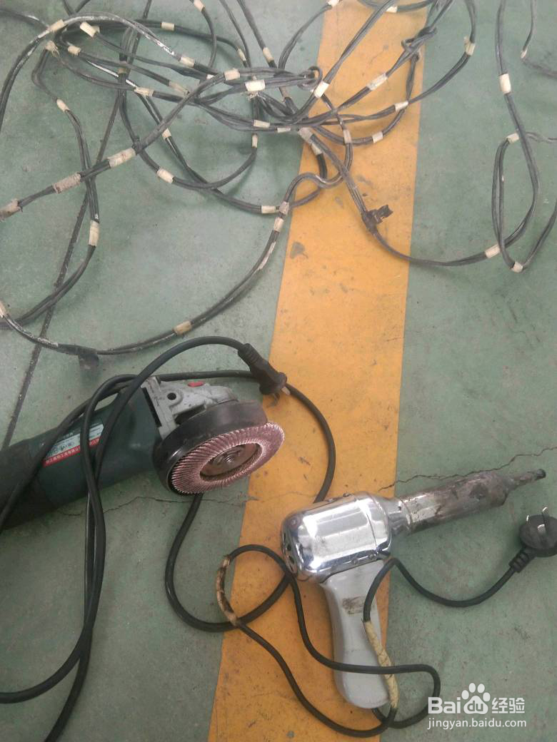 汽车前塑料保险杆破了怎么办