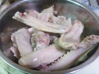 好吃不腻的卤香鸭翅