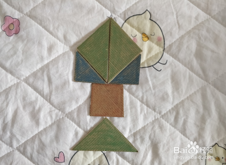 用九巧板怎么拼一杯吸管饮料呢?