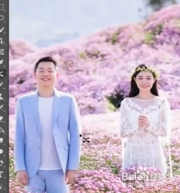 如何使用PS一秒移动人物？