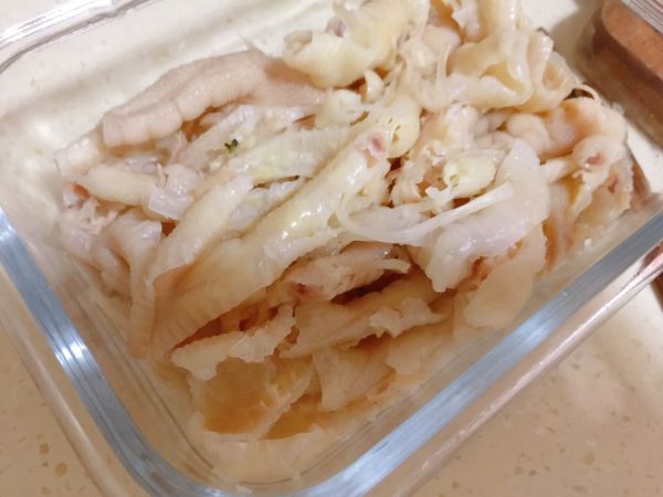 夏日必备凉拌鸡爪