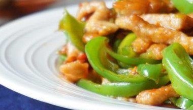 火辣辣的青椒肉丝