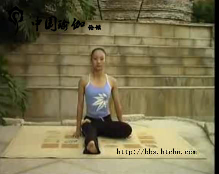 怎样练腿部线条具有流线型的瑜伽？