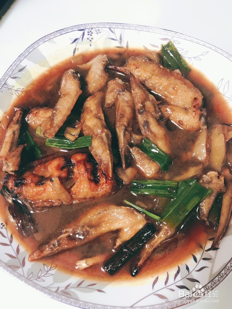 孩子爱吃的鸡翅鸡尖榨菜