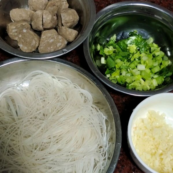 潮汕牛肉丸汤米线