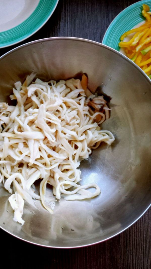 凉拌菜椒杏鲍菇