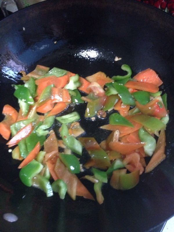 荷叶饼青红椒腊肉