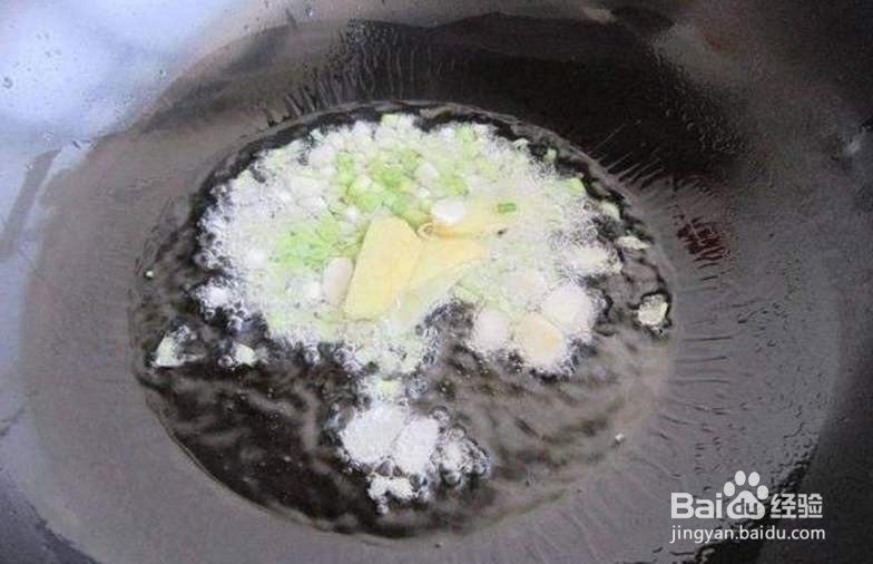 酱爆比脐做法