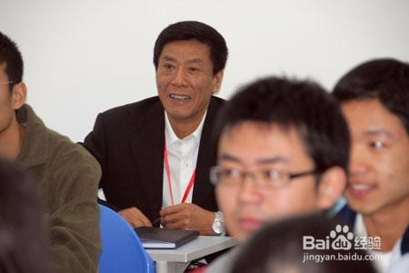 教学中如何正确地运用马克思政治经济学