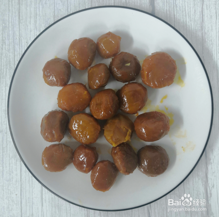 莲蓉蛋黄月饼怎么做？