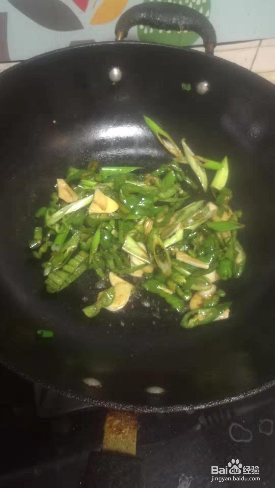 辣炒猪头肉的做法